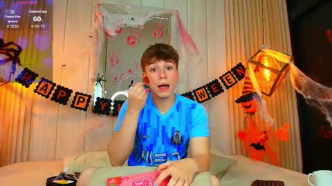 Femboy Max online show from October 27, 2025, 12:31 pm