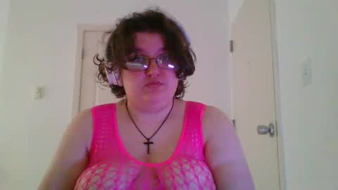 Snapshot of femcelsam chatting on August 5, 2026, 3:37 pm femcelsam online show from August 5, 2026, 3:37 pm