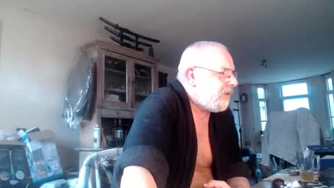 femdom_sub online show from March 6, 2026, 6:43 am