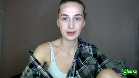Snapshot of femkedejager chatting on April 23, 2026, 8:55 pm Femke online show from April 23, 2026, 8:55 pm