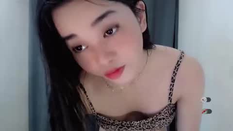 YOUR BEAUTIFUL ASIANFHEMY online show from February 7, 2025, 1:58 am