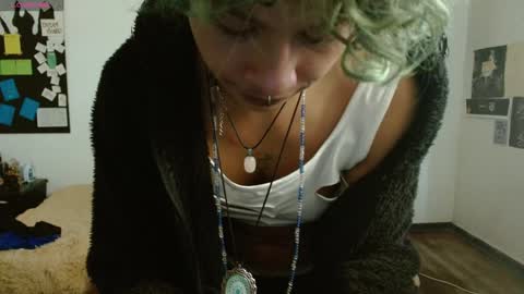 Snapshot of fenixmfx chatting on January 9, 2025, 4:06 pm Fenix online show from January 9, 2025, 4:06 pm