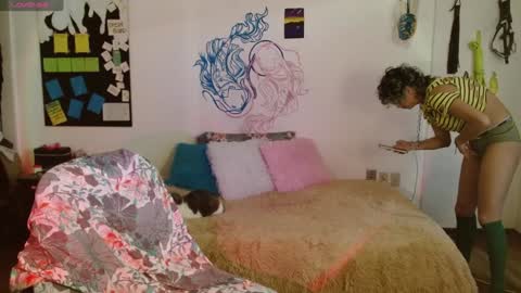 Snapshot of fenixmfx chatting on January 14, 2025, 5:12 pm Fenix online show from January 14, 2025, 5:12 pm