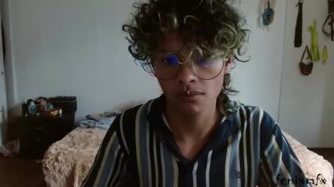 Snapshot of fenixmfx chatting on February 22, 2025, 6:19 pm Fenix online show from February 22, 2025, 6:19 pm