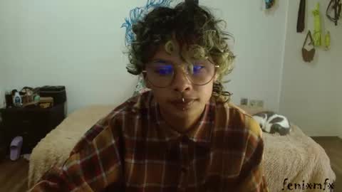 Snapshot of fenixmfx chatting on February 23, 2025, 10:09 pm Fenix online show from February 23, 2025, 10:09 pm