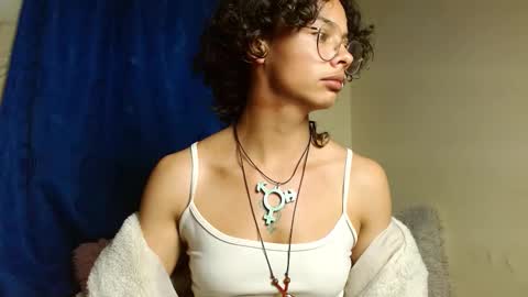 Snapshot of fenixmfx chatting on October 24, 2025, 1:57 am Fenix online show from October 24, 2025, 1:57 am