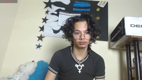 Snapshot of fenixmfx chatting on November 30, 2025, 8:02 pm Fenix online show from November 30, 2025, 8:02 pm