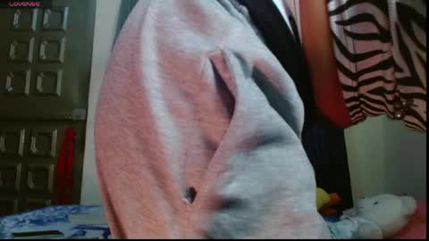 Fenix online show from April 7, 2026, 7:03 pm