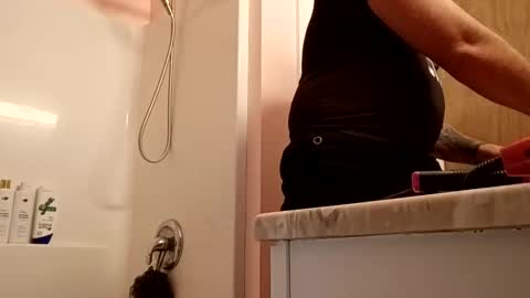 Snapshot of fenrir226453 chatting on February 19, 2026, 12:12 pm fenrir226453 online show from February 19, 2026, 12:12 pm