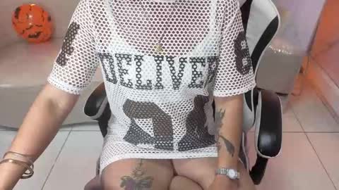 Ferchis  online show from October 5, 2025, 12:47 pm