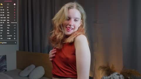 Snapshot of fernandafurfey chatting on March 4, 2026, 1:11 am Rachel online show from March 4, 2026, 1:11 am