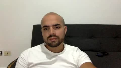 Snapshot of ferpaisa2024 chatting on December 3, 2024, 1:08 am insta ferxx1210 Fercho online show from December 3, 2024, 1:08 am