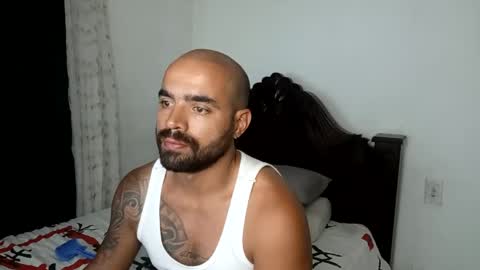 Snapshot of ferpaisa2024 chatting on January 24, 2025, 2:07 am insta ferxx1210 Fercho online show from January 24, 2025, 2:07 am