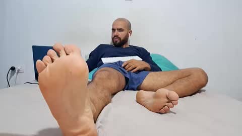 Snapshot of ferpaisa2024 chatting on September 30, 2025, 4:45 pm insta ferxx1210 Fercho online show from September 30, 2025, 4:45 pm