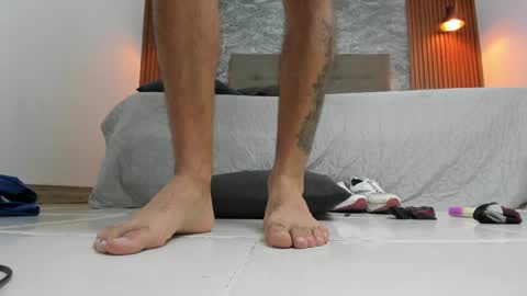 Snapshot of ferpaisa2024 chatting on October 27, 2025, 8:46 pm insta ferxx1210 Fercho online show from October 27, 2025, 8:46 pm