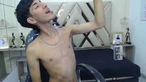 FER PHOENIX online show from February 6, 2025, 3:27 am