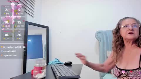 Snapshot of ferrimature chatting on May 15, 2026, 11:34 pm Marcela online show from May 15, 2026, 11:34 pm