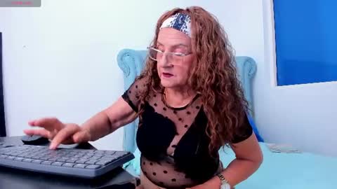 Marcela online show from June 12, 2026, 10:30 pm