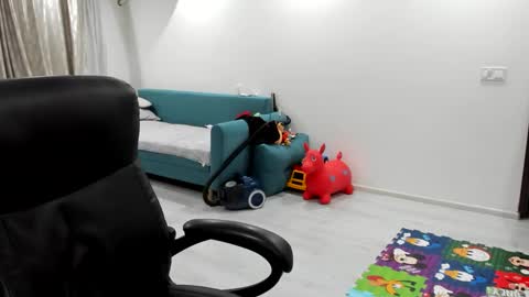 Catalea DM online show from October 21, 2025, 6:41 pm