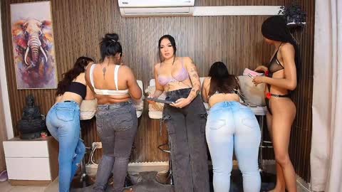 alice and samm online show from December 20, 2025, 11:39 am