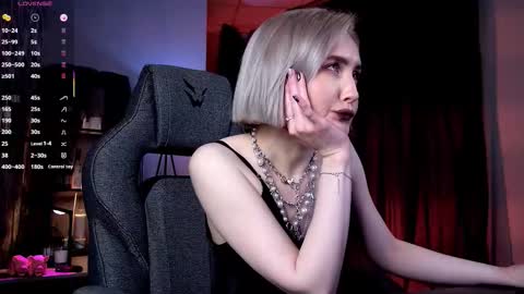 Snapshot of fetishrey chatting on February 3, 2026, 2:53 am Rey online show from February 3, 2026, 2:53 am