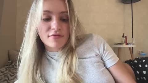 Lisa online show from September 21, 2025, 9:00 am