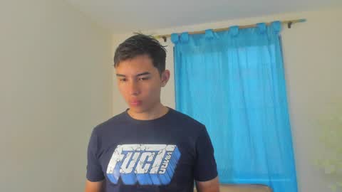 Snapshot of fher_rivers1 chatting on April 4, 2026, 3:42 pm Fher Rivers online show from April 4, 2026, 3:42 pm