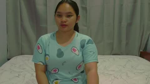 fhwilloughbyxx online show from April 11, 2026, 11:20 pm