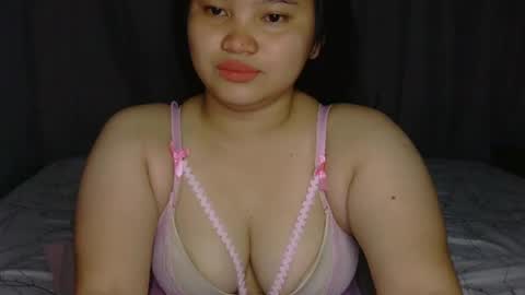 fhwilloughbyxx online show from April 13, 2026, 6:13 pm