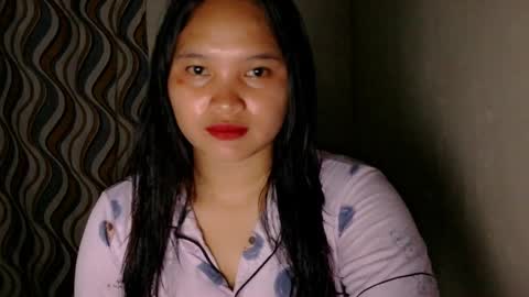 fhwilloughbyxx online show from June 3, 2026, 11:57 am