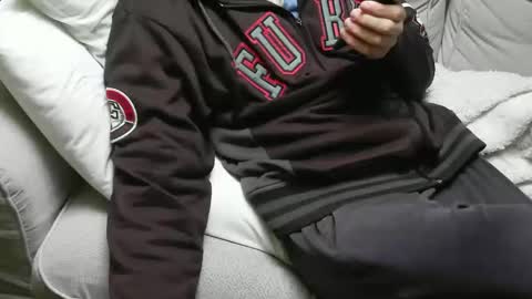 Fid online show from December 4, 2025, 9:07 am