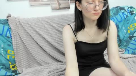 Snapshot of fiery__mary chatting on June 8, 2026, 8:15 am Mary online show from June 8, 2026, 8:15 am