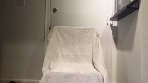 Snapshot of figureone chatting on February 19, 2026, 10:22 am figureone online show from February 19, 2026, 10:22 am