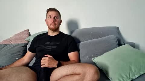 fiolkamil online show from September 22, 2025, 8:38 am