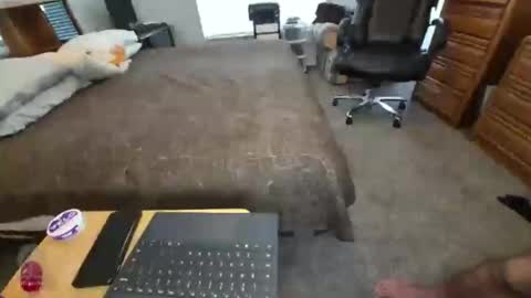 filfaonyx online show from December 15, 2025, 6:23 pm