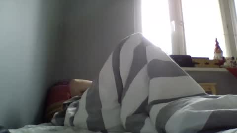 filipek757 online show from December 27, 2024, 10:01 am