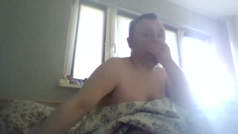 Snapshot of filipek757 chatting on March 9, 2026, 7:56 am filipek757 online show from March 9, 2026, 7:56 am