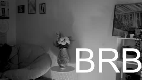 cap and Lana  online show from December 11, 2024, 11:19 am