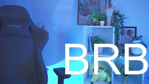 cap and Lana  online show from January 10, 2025, 2:13 pm