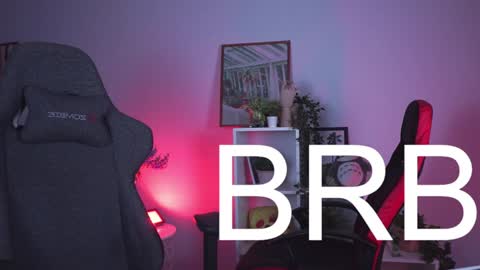 cap and Lana  online show from January 17, 2025, 2:18 pm