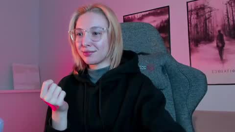 cap and Lana  online show from February 22, 2025, 2:06 am