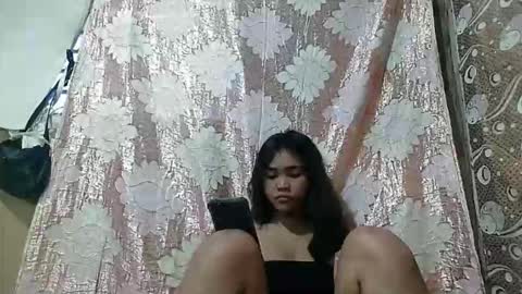 filipinagirl_18 online show from April 4, 2026, 9:45 pm