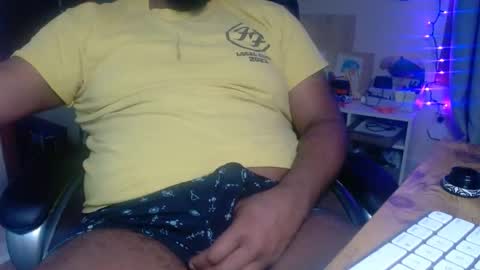 Snapshot of filisdude chatting on December 23, 2024, 4:44 am frank online show from December 23, 2024, 4:44 am