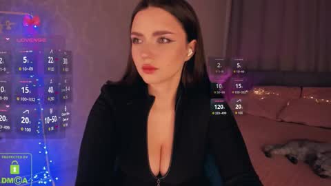 Snapshot of filister666 chatting on October 5, 2025, 10:51 pm LEEN online show from October 5, 2025, 10:51 pm