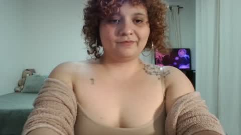 filthylunamor online show from May 27, 2026, 5:15 am