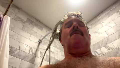 findmeyou68476332 online show from January 8, 2025, 9:42 am