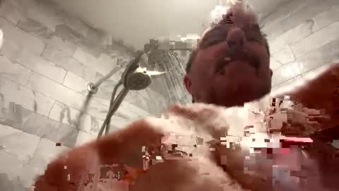 findmeyou68476332 online show from January 14, 2025, 9:56 am