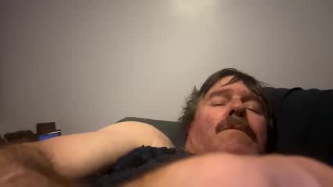 findmeyou68476332 online show from January 17, 2025, 10:11 am