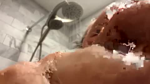 findmeyou68476332 online show from January 28, 2025, 9:41 am