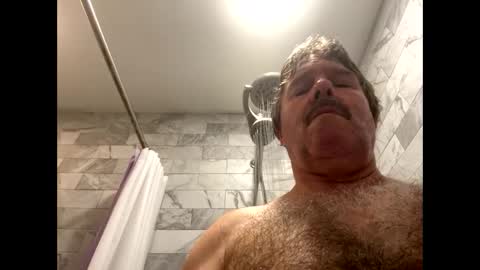 findmeyou68476332 online show from February 5, 2025, 9:25 am